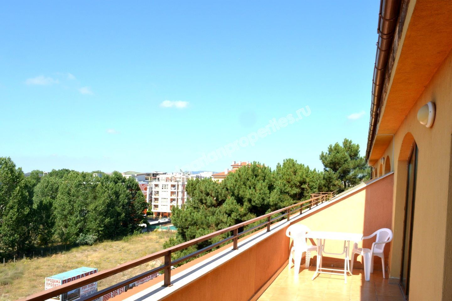 Мебелиран едноспален апартамент за продажба в курорта Слънчев Бряг