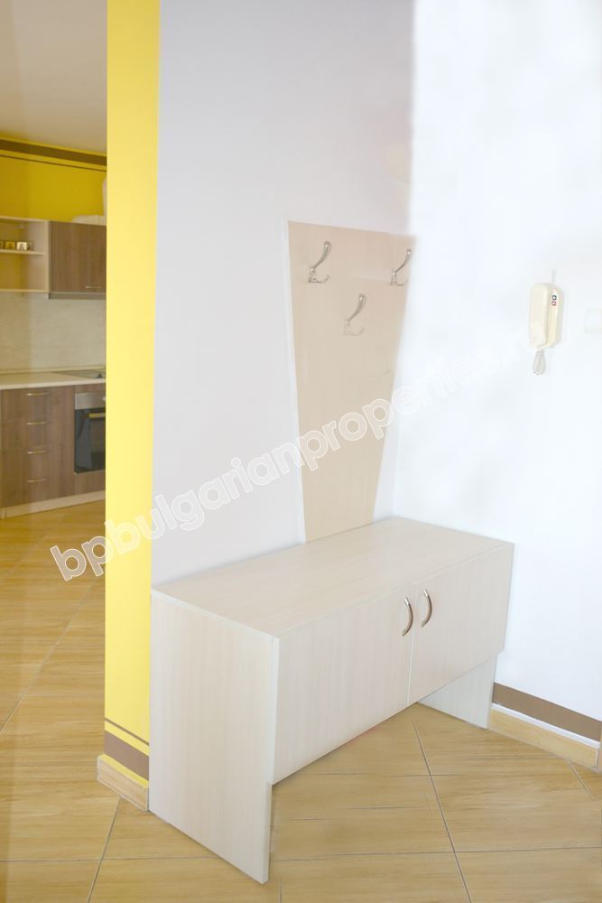 Мебелиран едноспален апартамент за продажба в курорта Слънчев Бряг