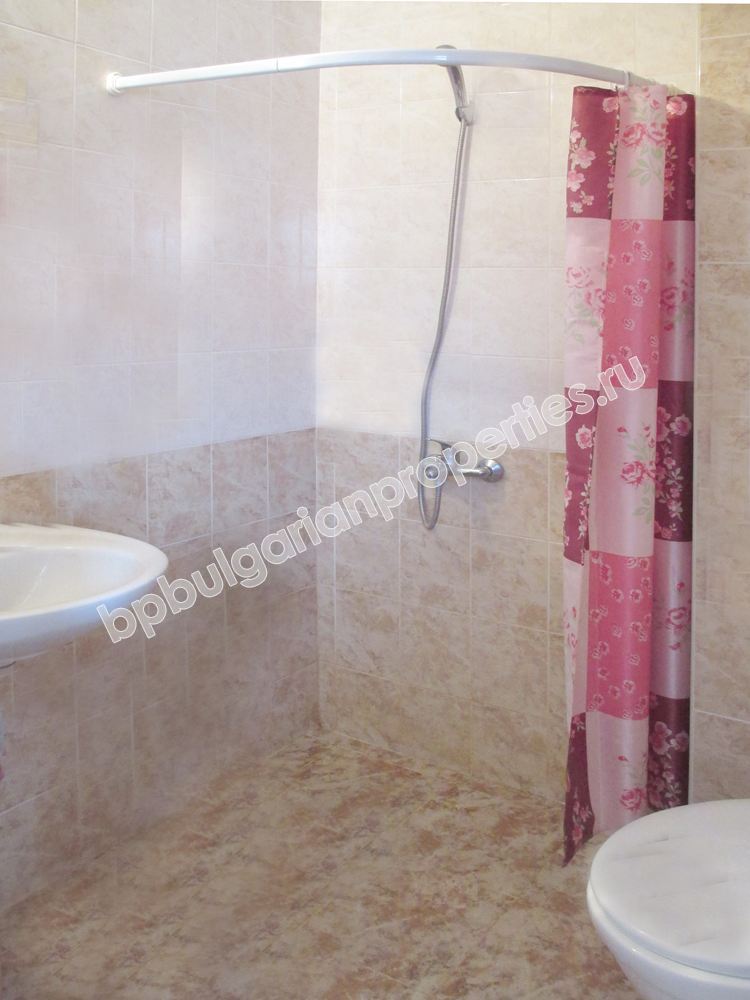 Мебелирано студио за продажба в комплекс в курорта Слънчев Бряг