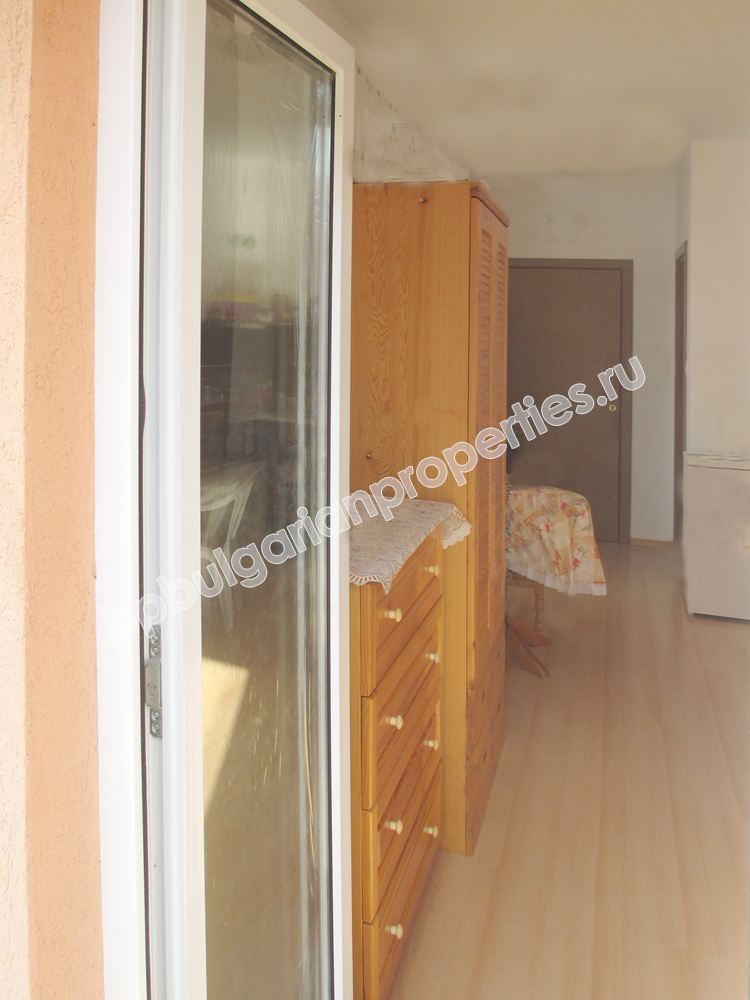 Мебелирано студио за продажба в комплекс в курорта Слънчев Бряг