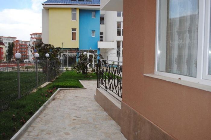 Изгодно студио близо до морето в централната част на Равда