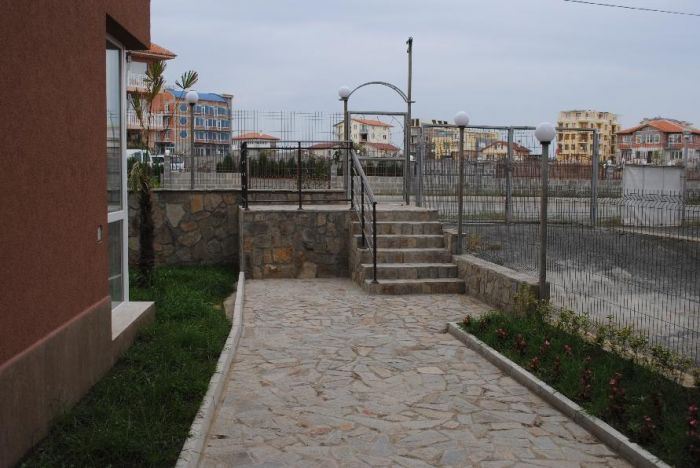 Изгодно студио близо до морето в централната част на Равда