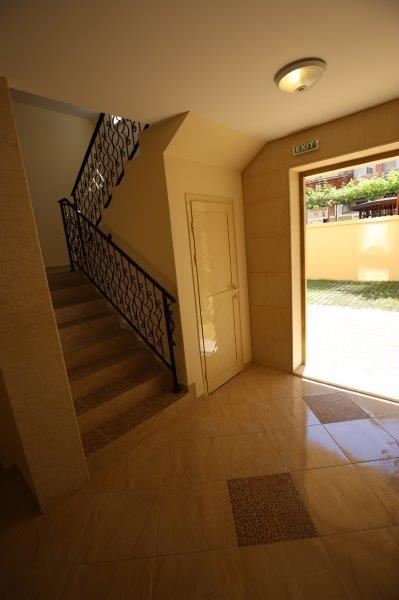 Директно от строителя! Луксозно обзаведен двустаен апартамент близо до морето в Равда