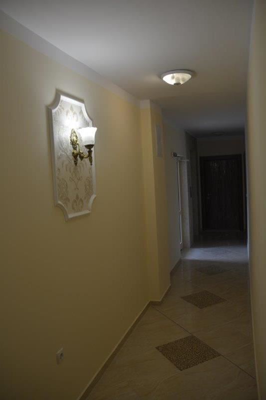 Директно от строителя! Луксозно обзаведен двустаен апартамент близо до морето в Равда