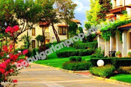 Апартаменти за продажба на 1-ва линия море