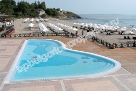 Апартаменти за продажба на 1-ва линия море