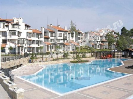 Апартаменти за продажба на 1-ва линия море