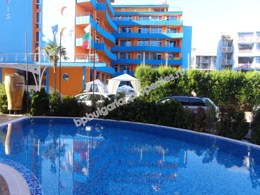 Мебелиран двуспален апартамент за продажба близо до плажа в курорта Слънчев Бряг