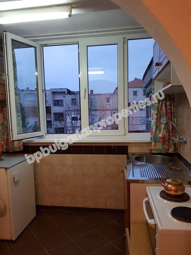 Мебелиран едноспален апартамент за продажба близо до плажа в Несебър