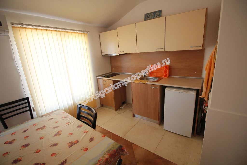 Мебелиран едноспален апартамент за продажба в курорта Слънчев Бряг