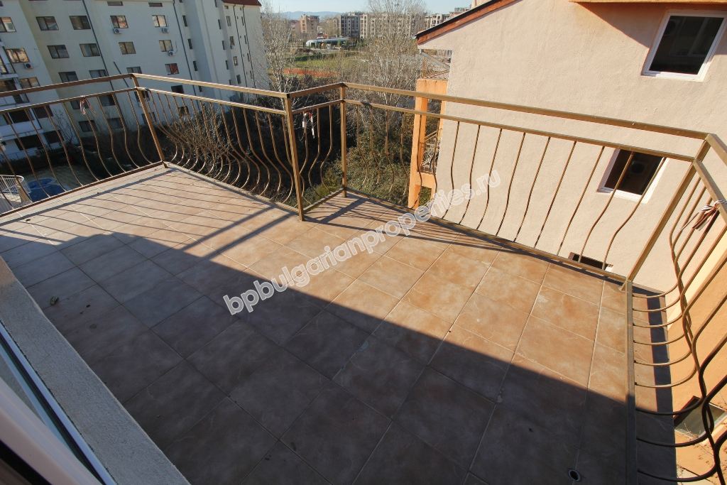 Мебелиран едноспален апартамент за продажба в курорта Слънчев Бряг