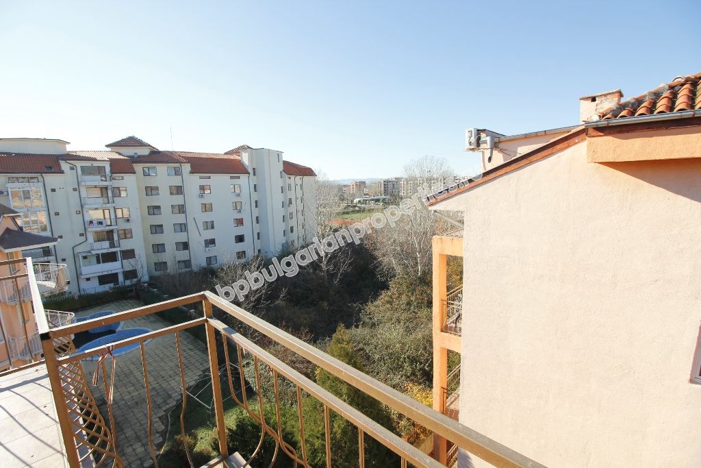 Мебелиран едноспален апартамент за продажба в курорта Слънчев Бряг