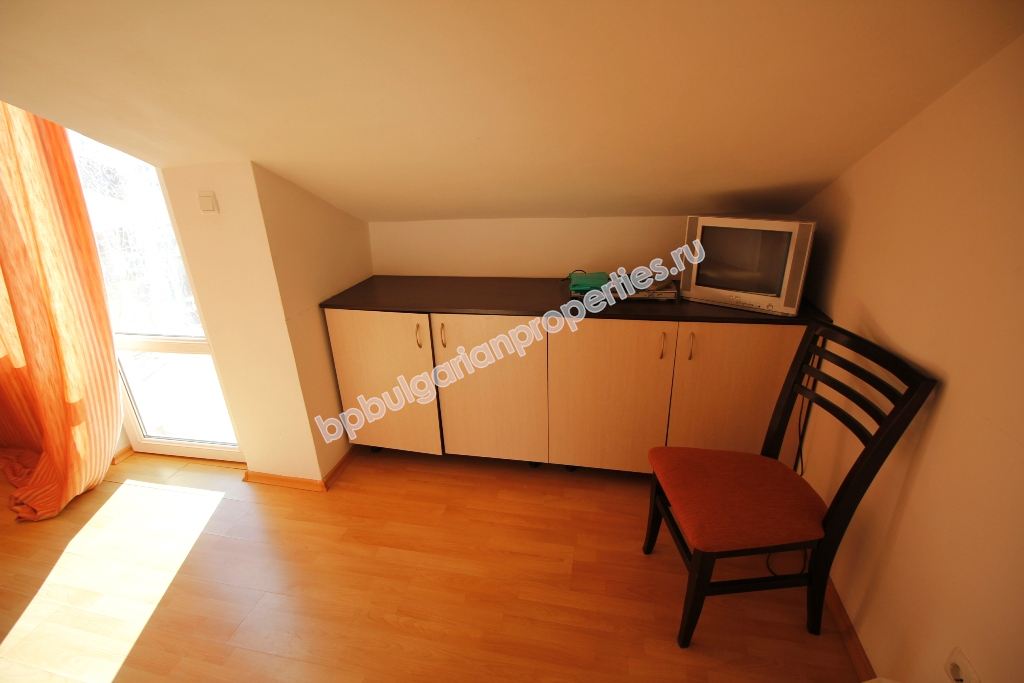 Мебелиран едноспален апартамент за продажба в курорта Слънчев Бряг