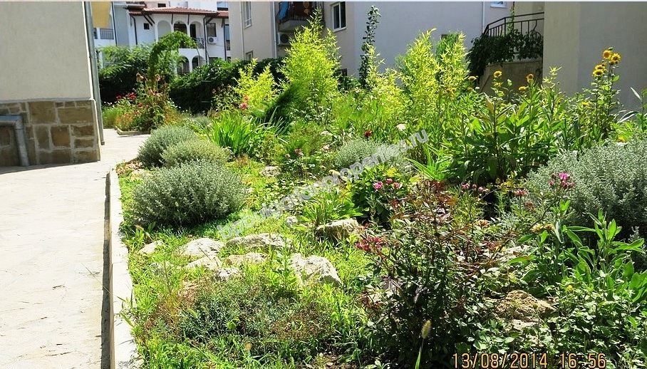 Мебелиран едноспален апартамент за продажба близо до плажа в курорта Слънчев Бряг