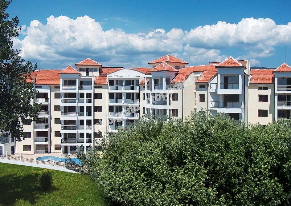 Мебелирано студио за продажба в центъра на курорта Слънчев Бряг