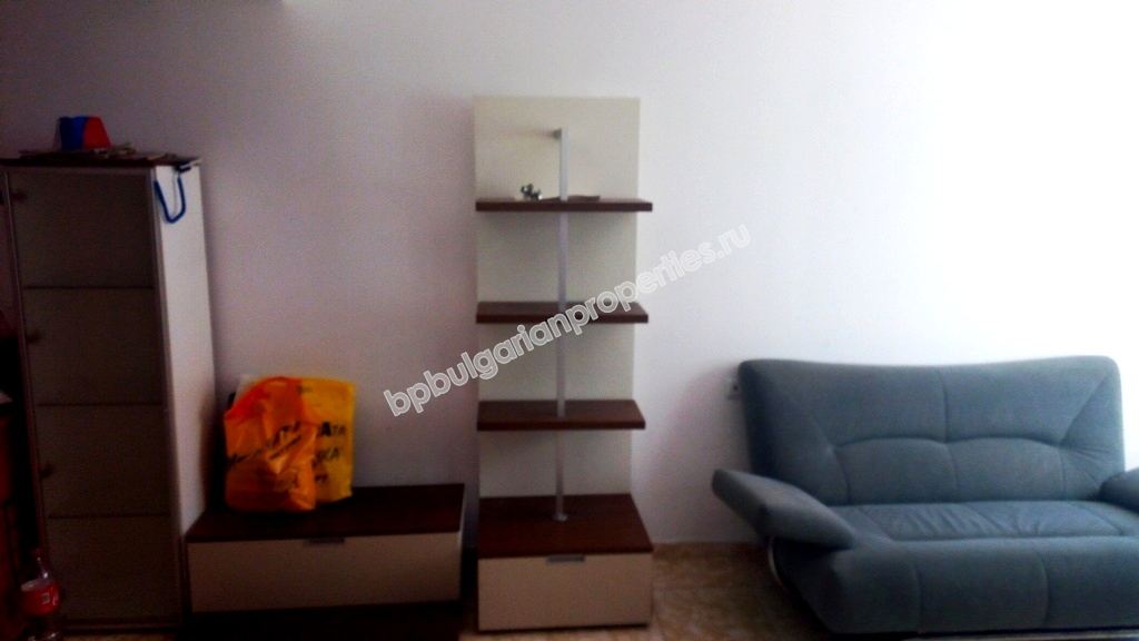 Мебелирано студио за продажба в центъра на курорта Слънчев Бряг