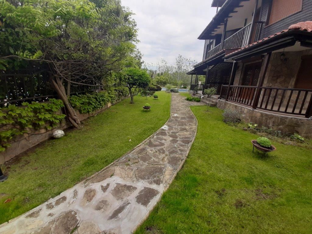 Къща в затворен комплекс в Созопол Къща в затворен комплекс в Созопол