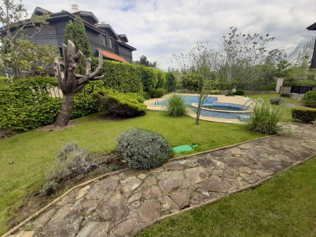 Къща в затворен комплекс в Созопол Къща в затворен комплекс в Созопол