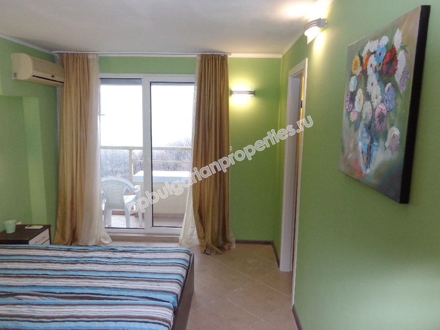 Дизайнерски двустаен апартамент за продажба в курорта Златни пясъци