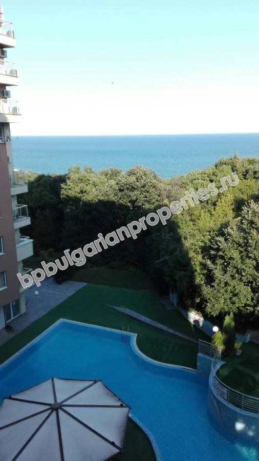 Дизайнерски двустаен апартамент за продажба в курорта Златни пясъци