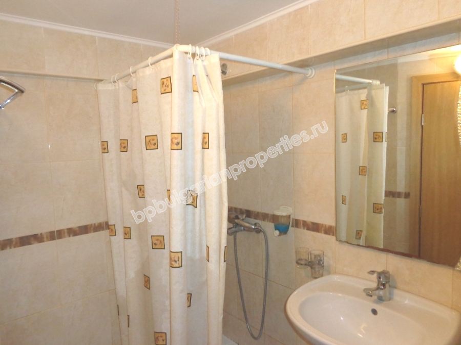 Дизайнерски двустаен апартамент за продажба в курорта Златни пясъци