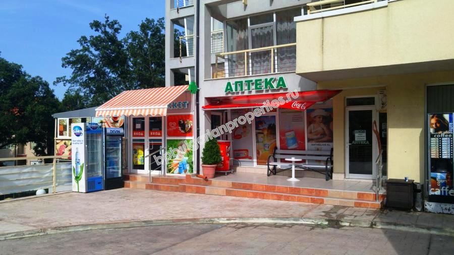 Дизайнерски двустаен апартамент за продажба в курорта Златни пясъци