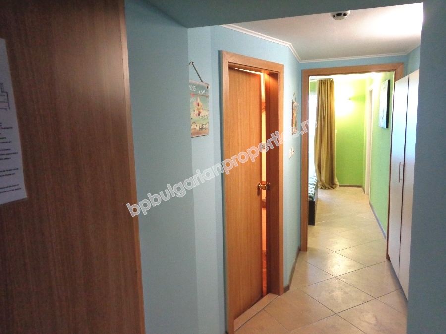 Дизайнерски двустаен апартамент за продажба в курорта Златни пясъци