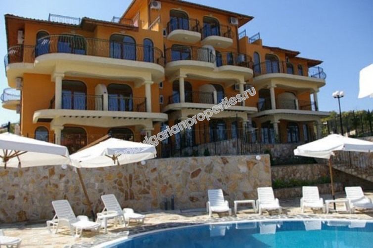 Мебелиран едноспален апартамент с фронтален изглед море за продажба в Созопол