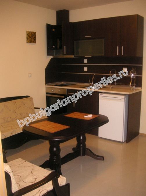 Мебелиран едноспален апартамент с фронтален изглед море за продажба в Созопол