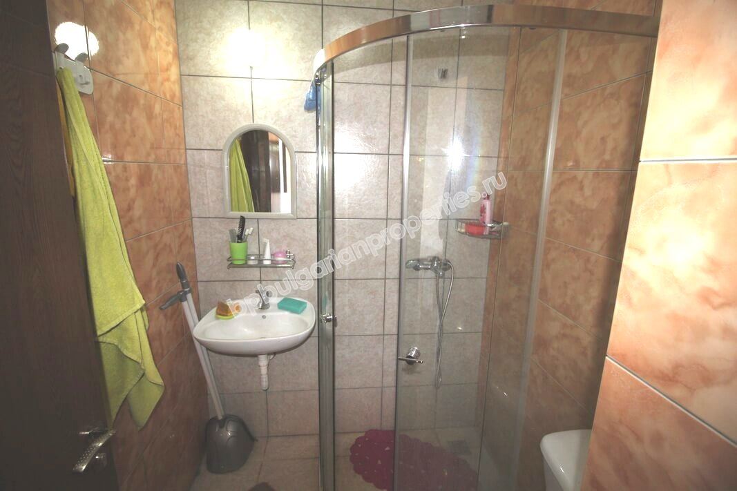 Мебелиран едноспален апартамент за продажба близо до плажа в курорта Слънчев Бряг