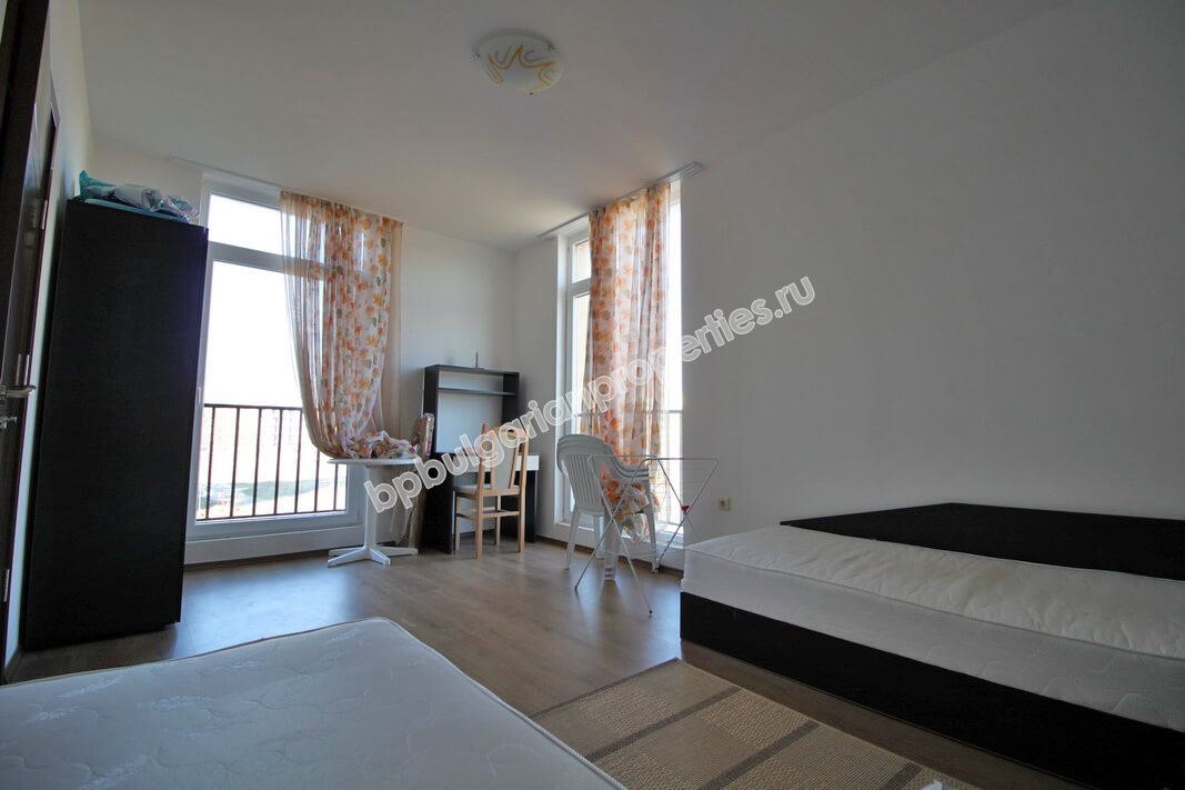 Мебелиран едноспален апартамент за продажба близо до плажа в курорта Слънчев Бряг