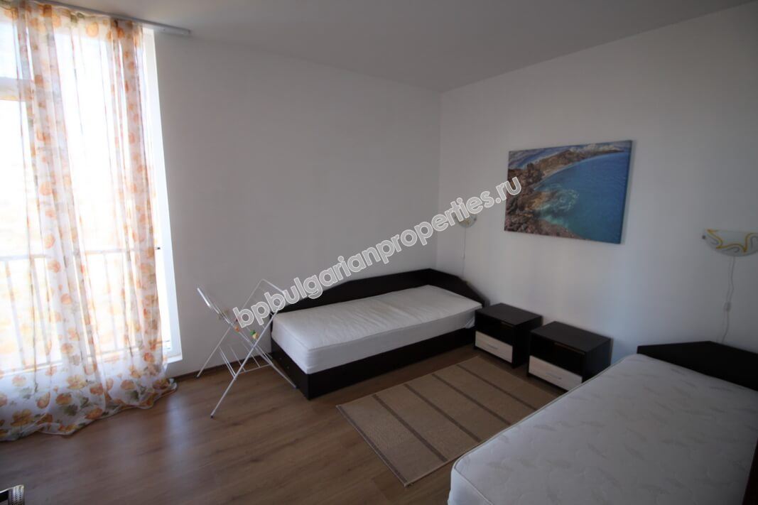 Мебелиран едноспален апартамент за продажба близо до плажа в курорта Слънчев Бряг