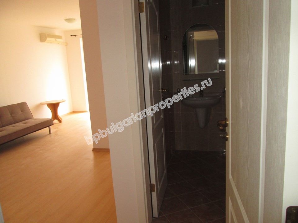 Мебелиран едноспален апартамент за продажба в Слънчев Бряг