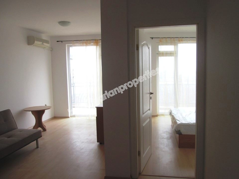 Мебелиран едноспален апартамент за продажба в Слънчев Бряг