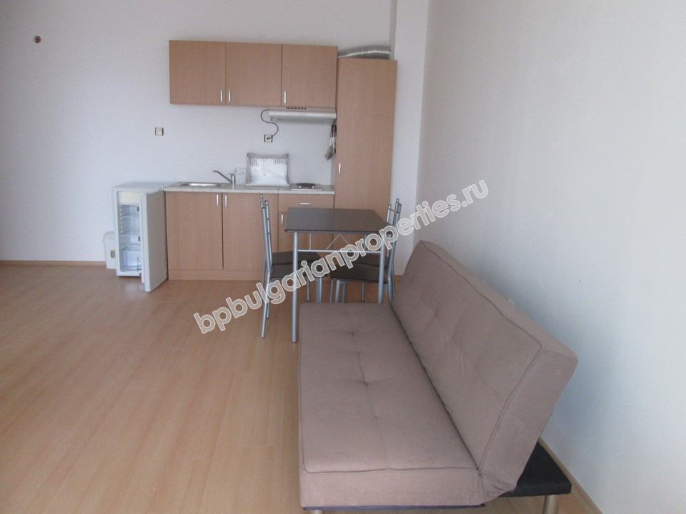 Мебелиран едноспален апартамент за продажба в Слънчев Бряг