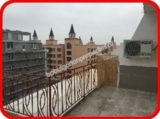 Голям едноспален мебелиран апартамент близо до плажа за продажба в курорта Слънчев Бряг