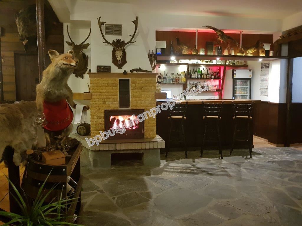 Хотел с ресторант на 3 км от Слънчев Бряг