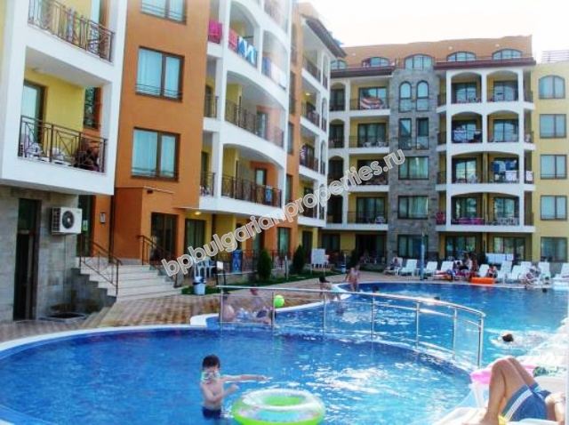 Мебелирано голямо студио за продажба в курорта Слънчев Бряг