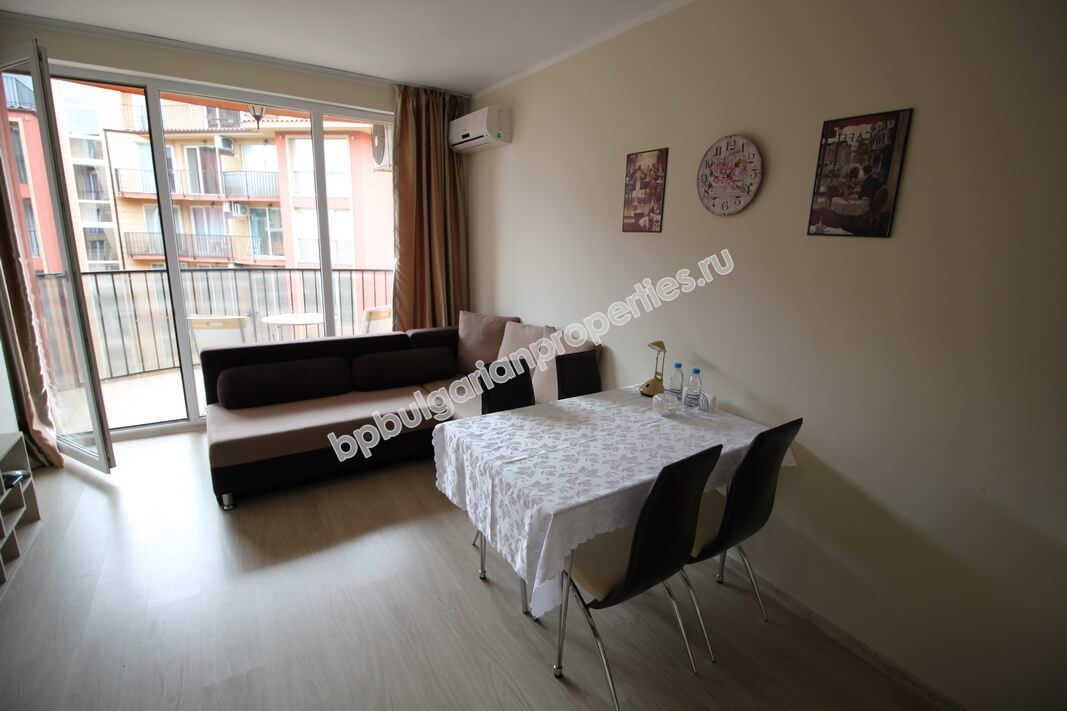 Мебелирано студио близо до плажа за продажба в курорта Слънчев Бряг