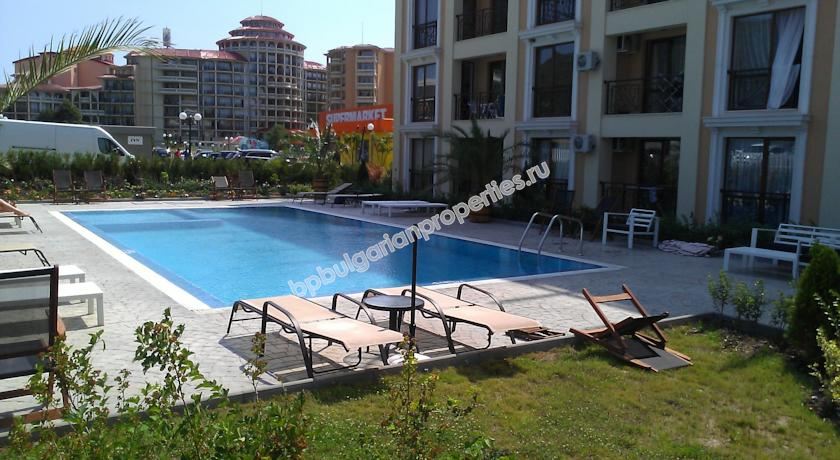 Просторно студио за продажба близо до плажа в курорта Елените