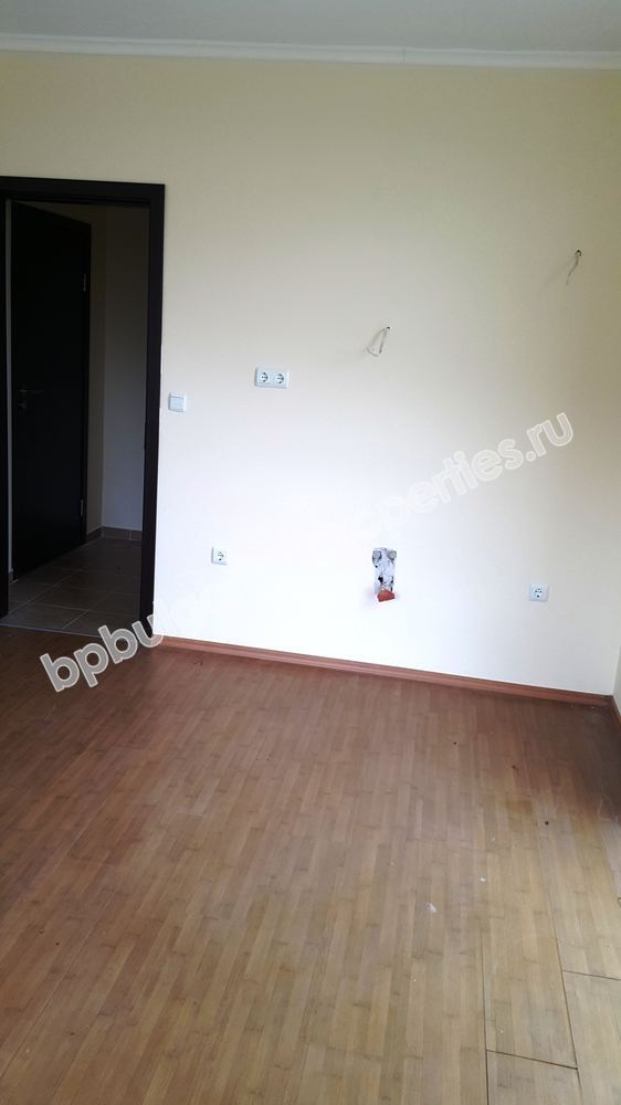 Просторно студио за продажба близо до плажа в курорта Елените