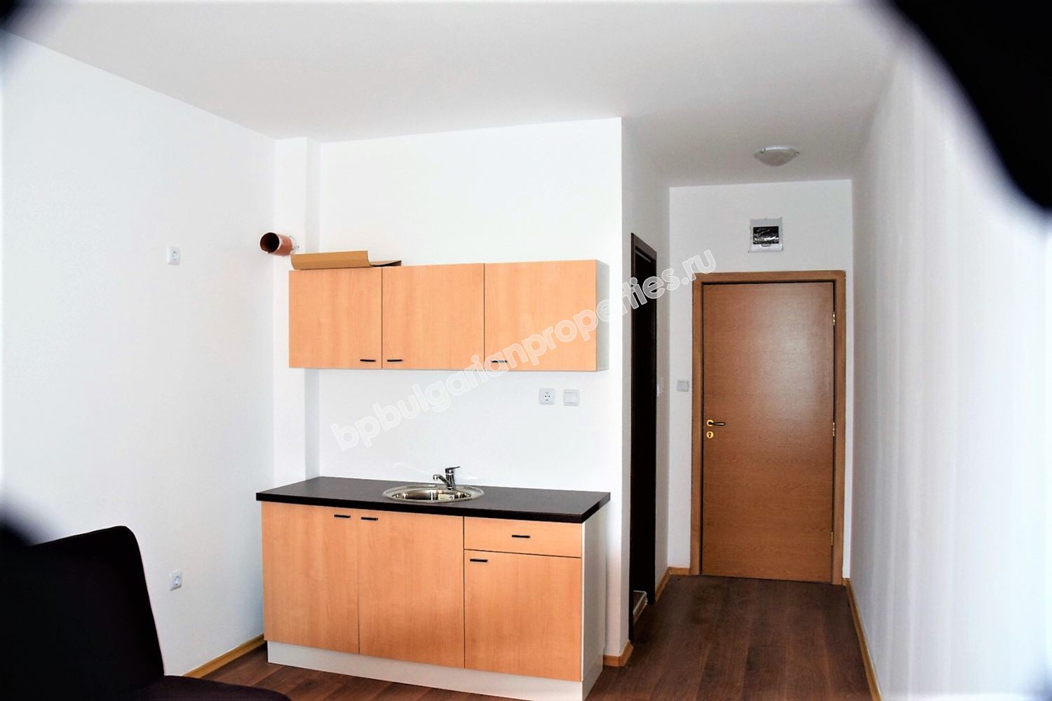 Евтино студио за продажба в комплекс в курорта Слънчев Бряг