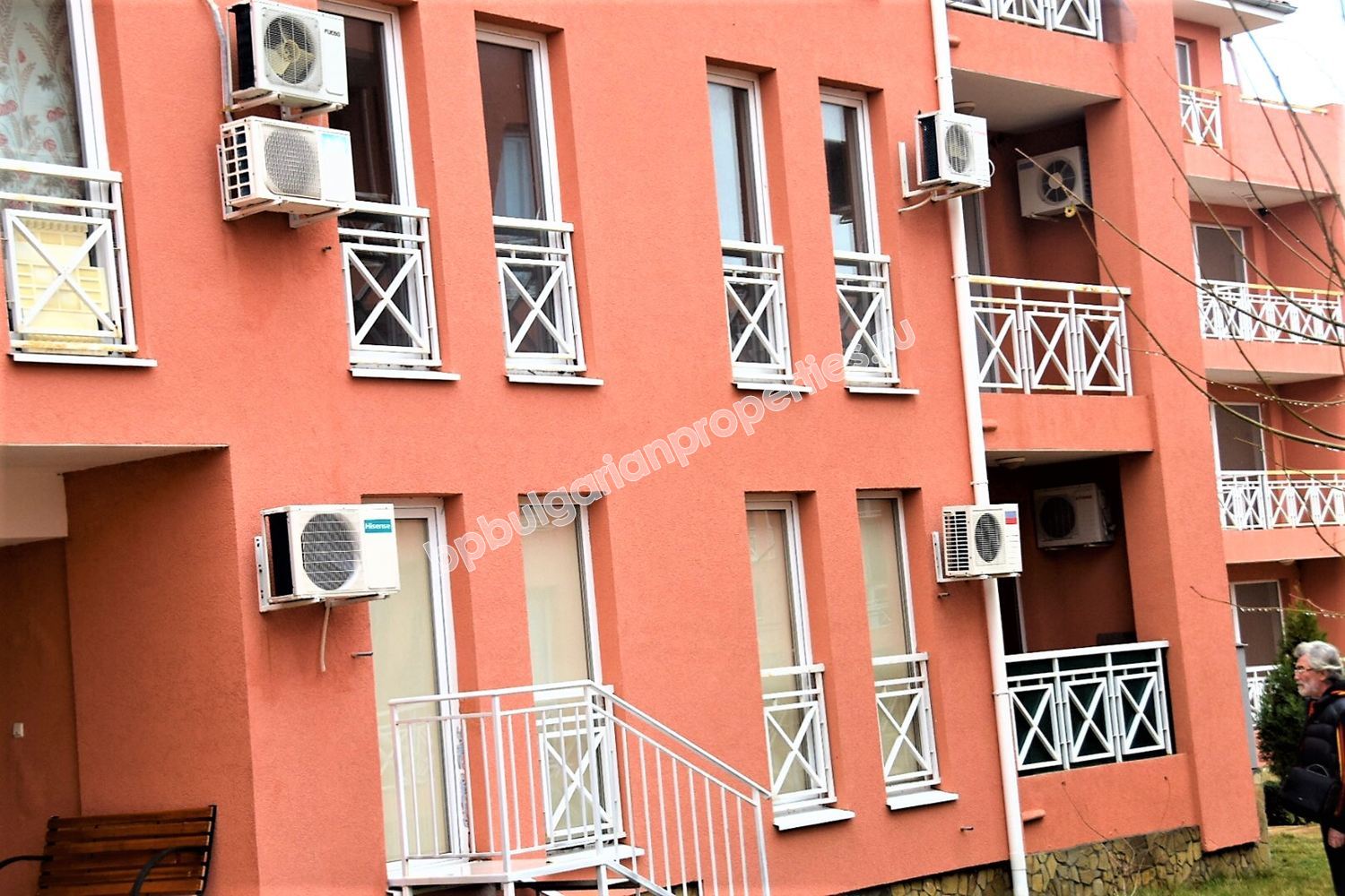 Евтино студио за продажба в комплекс в курорта Слънчев Бряг