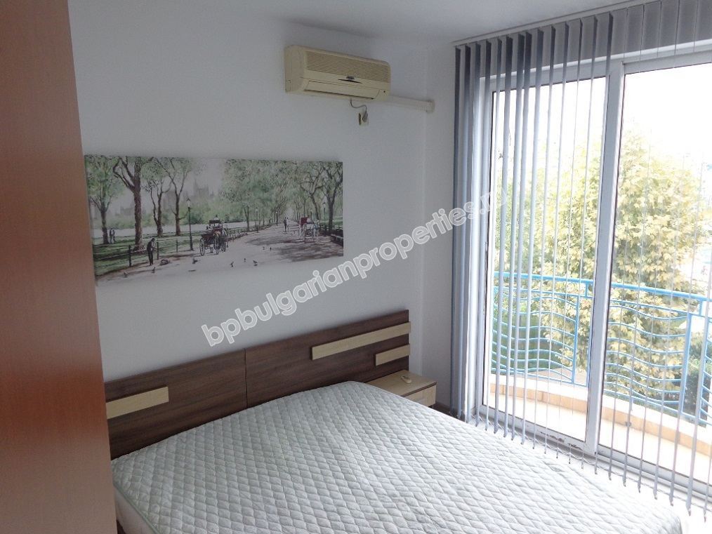 Изгодн имот за инвестиция - тристаен апартамент на цената на двустаен в Слънчев Бряг