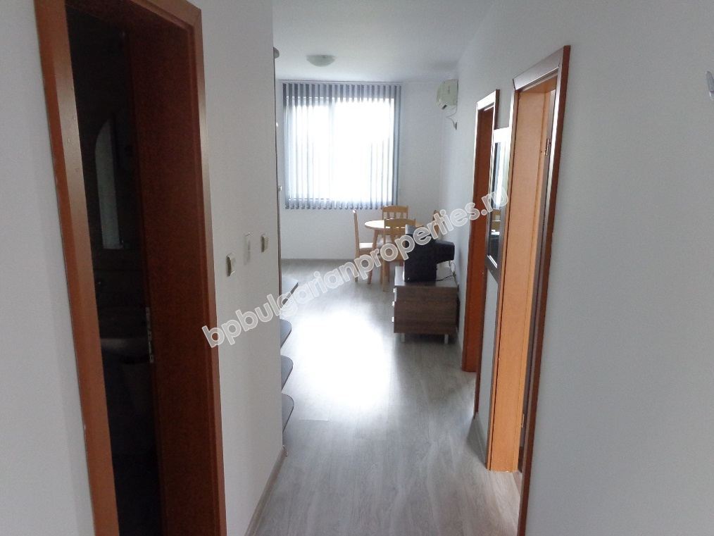 Изгодн имот за инвестиция - тристаен апартамент на цената на двустаен в Слънчев Бряг