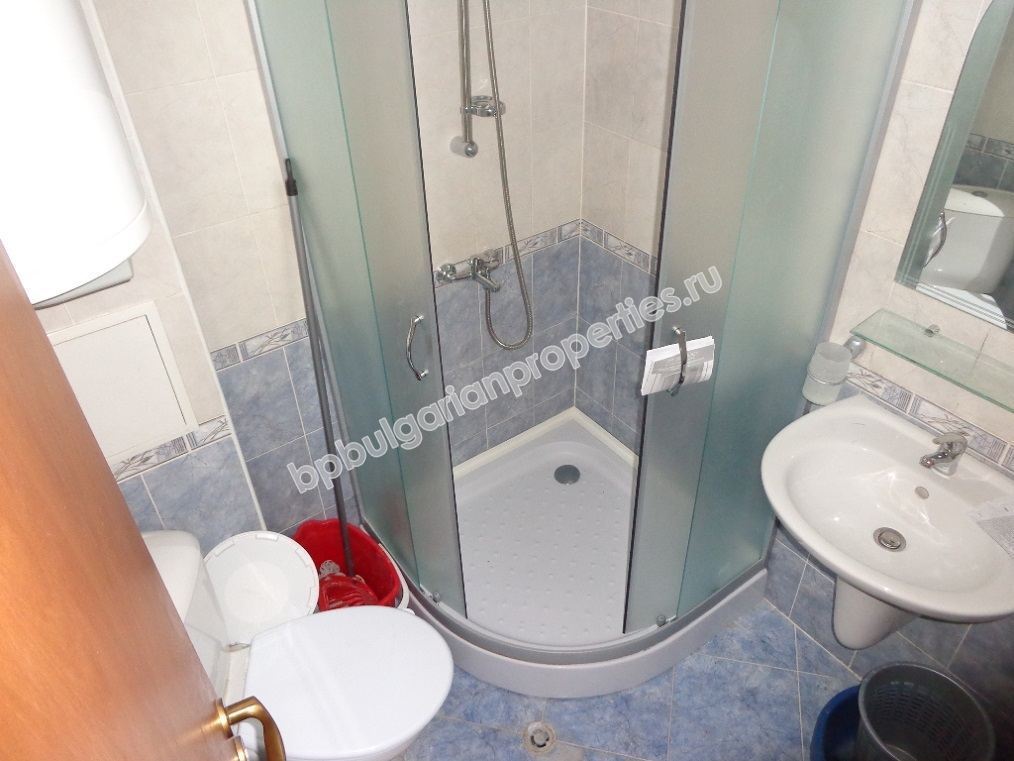 Изгодн имот за инвестиция - тристаен апартамент на цената на двустаен в Слънчев Бряг