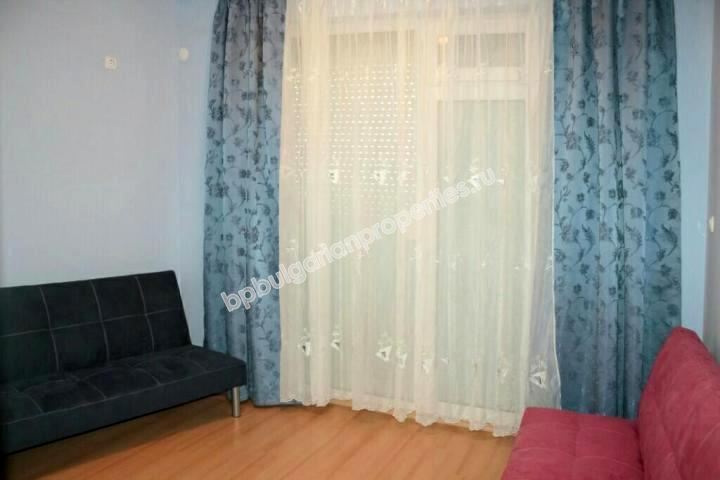 Мебелиран двуспален апартамент за продажба близо до Слънчев Бряг