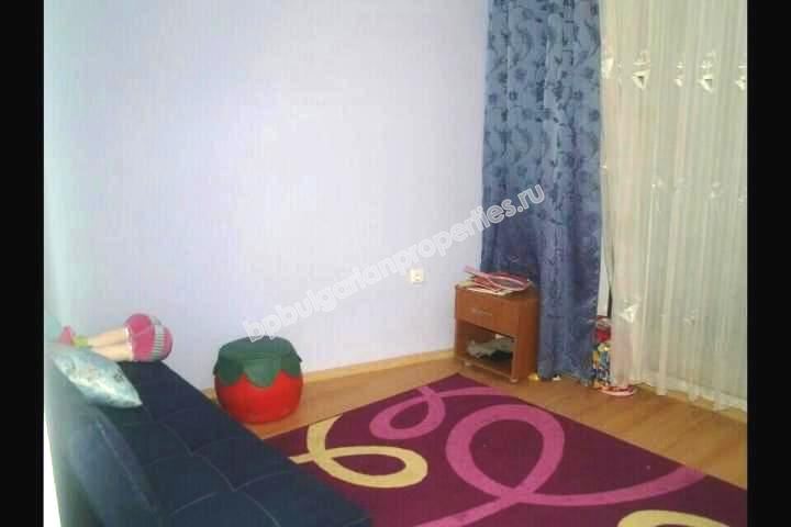 Мебелиран двуспален апартамент за продажба близо до Слънчев Бряг