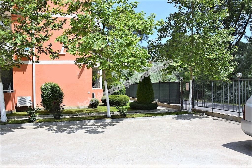 Двустаен мебелиран апартамент за продажба в Слънчев бряг