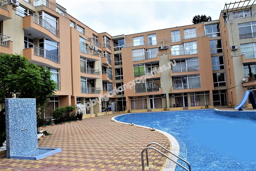 Мебелиран едноспален апартамент близо до плажа за продажба в курорта Слънчев Бряг